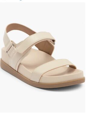 DV by Dolce Vita Argyle Cream Platform Sandals Size 9 Off White Hook Loop Sporty